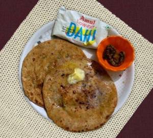 2 Aloo Paratha (Amul Butter)