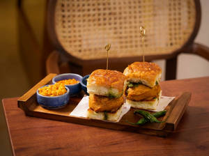 Classic Vada Pav