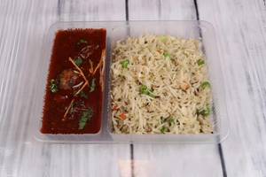 Veg Fried Rice With Veg Manchurian (1 Bowl