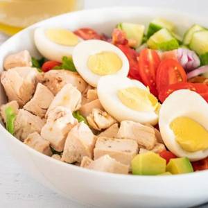 Chicken Salad With Boiled Eggs [3 Pc]