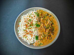 Chicken Stroganoff, Brown Garlic Herb Rice