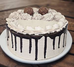 Ferroro rocher cake [200 gms]