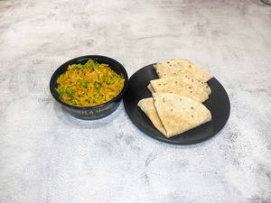 Patta Kobi Mutter Sabji With Phulka Roti