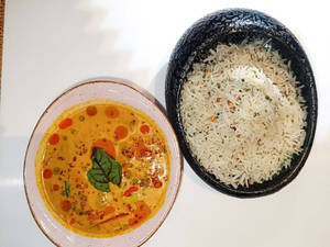 Chicken Srilankan Curry Herb Rice