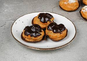 Mini Chocolate Choux