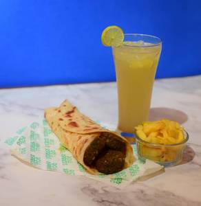 Hara Bhara Kebab Roll + Veg Pizza Fries + Mojito