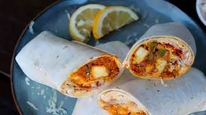 Paneer Mexican Roll