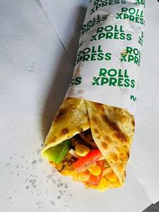 Paneer Pizza Roll