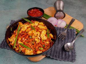 Egg Schezwan Noodles