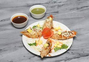 Cheese Paneer Roll