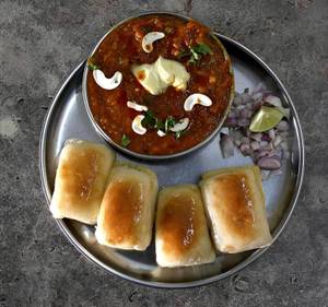 Cheese Mushroom Pav Bhaji
