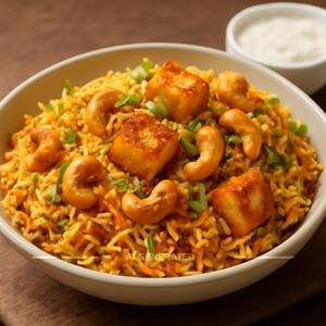 Kaju-Paneer Biryani