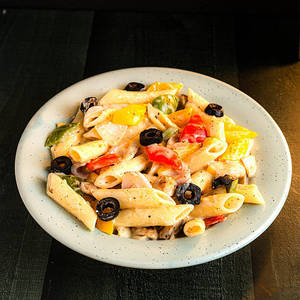 White Sauce Pasta