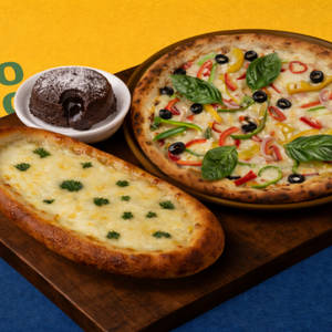 Farmhouse Pizza + Italian Cheese Garlic Bread + Choco Lava Combo