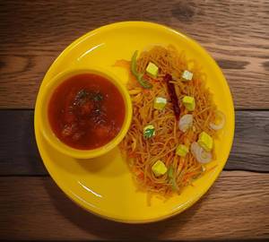 Schezwan Paneer Noodles Combo