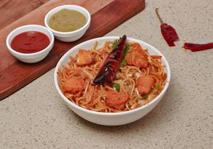 Schezwan Baby Corn Noodles