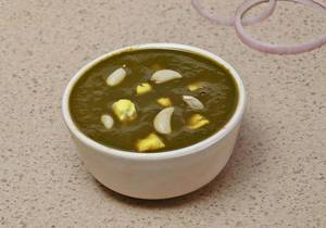 Lehsuni Palak Paneer
