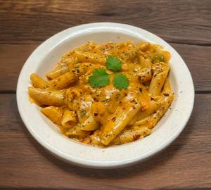 Non Veg Red Sauce Pasta