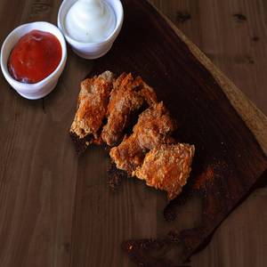 Peri Peri Fried Chicken Wings{ 4 Pcs}