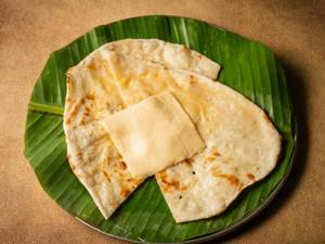 Cheese Naan