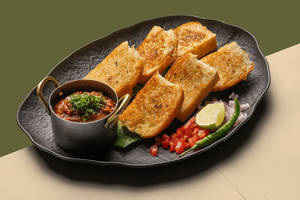 Butter Pav Bhaji