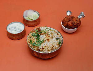 Executive Biryani Rice + Chicken Lollipop