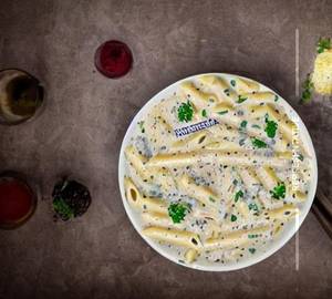 White Sauce Pasta