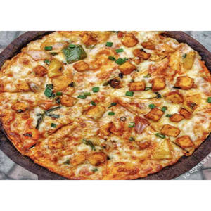 Paneer Tikka Pizza
