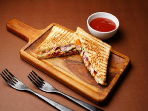 Grilled Paneer Tikka Sandwich - Loaded & Spicy