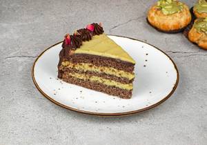Sicilian Pistachio Chocolate Cake Slice