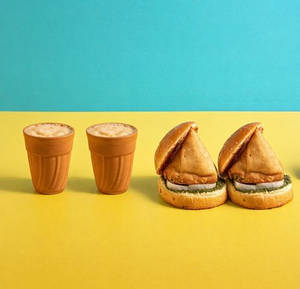 2 Cutting Chai + 2 Bun Samosa.
