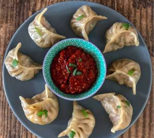 Chicken Steamed Momos [6 Pieces]