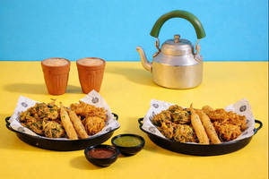 2 Masala Chai + 2 Barish Ke Pakode.