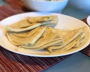Garlic Chicken Rumali Roll