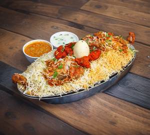 Chicken dum biryani family