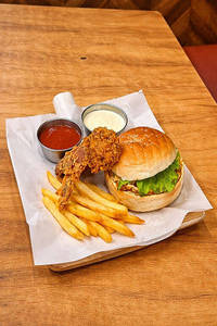 Brosted Chicken 1pcs+mini Chicken Burger+french Fries