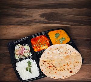 Veg Thali Sabji+4Butter 2Roti+Dal+ Chwal+Salad
