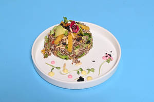 Quinao & Black Been Salad With Avocado