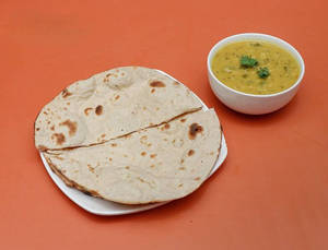 2 Piece Roti With Dal Fry