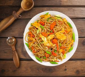Chicken Chowmein [2 Eggs]