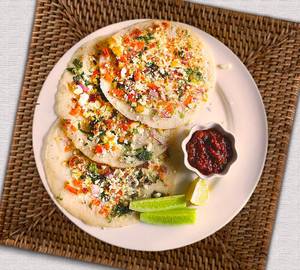 Paneer Onion Uttapam
