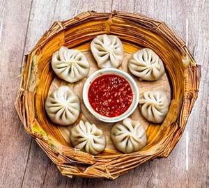 Veg momos steam