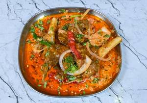 Mutton Rogan Josh + 2 Roti