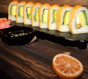 More Crunchy Avocado Sushi Roll