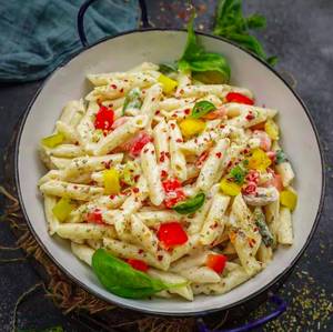 White Sauce Pasta (Penne)