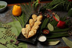 Paneer Fried Momos