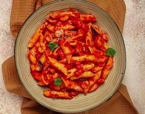 Red Sauce Pasta(Serves 2) (Penne)