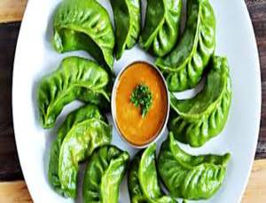 Veg Steamed Momos [6 pcs]