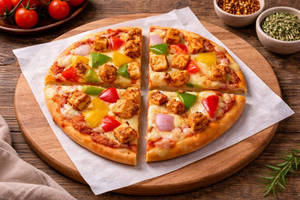 TANDOORI PANEER PIZZA