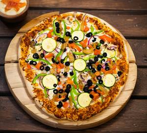 Garden green pizza